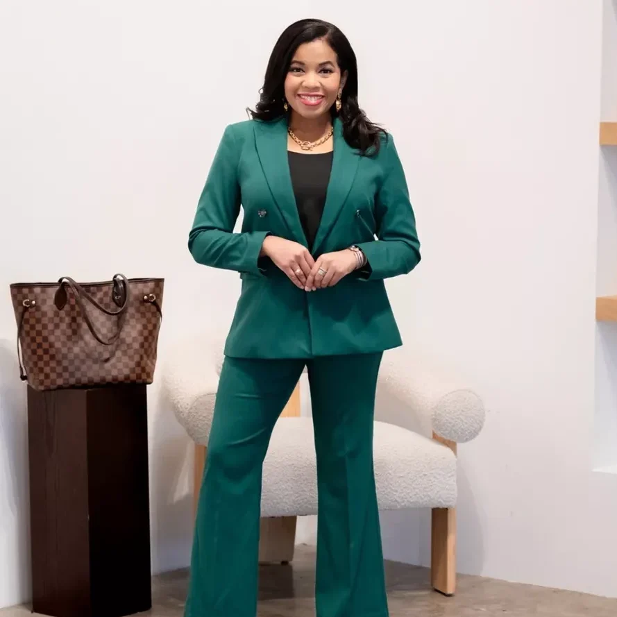 Ann Taylor Petite Tailored Blazer in Textured Drape